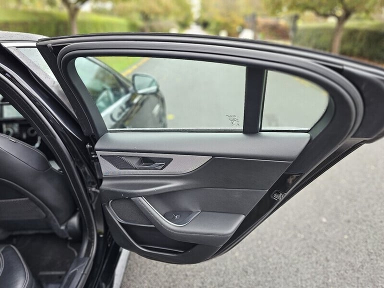 2021 Jaguar XE D200 MHEV R-Dynamic SE Saloon Diesel Automatic