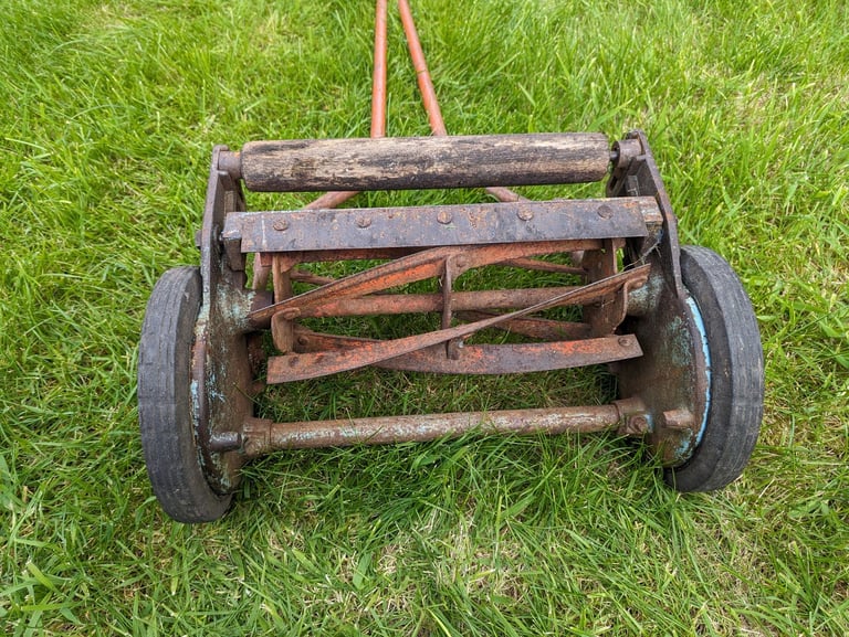 Vintage Qualcast B1 Push Mower Garden Lawn Grass Cutter