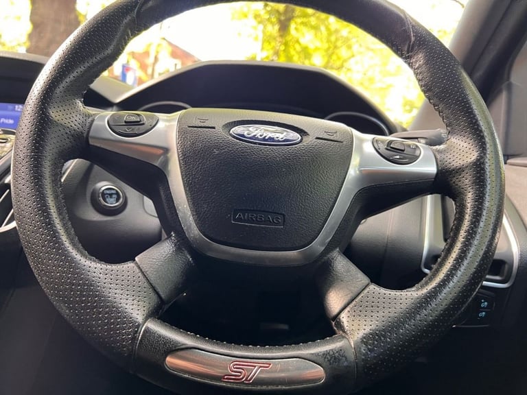 2014 14 FORD FOCUS 2.0T ECOBOOST ST-2 HATCHBACK 5DR PETROL MANUAL EURO 5 (S/S) (