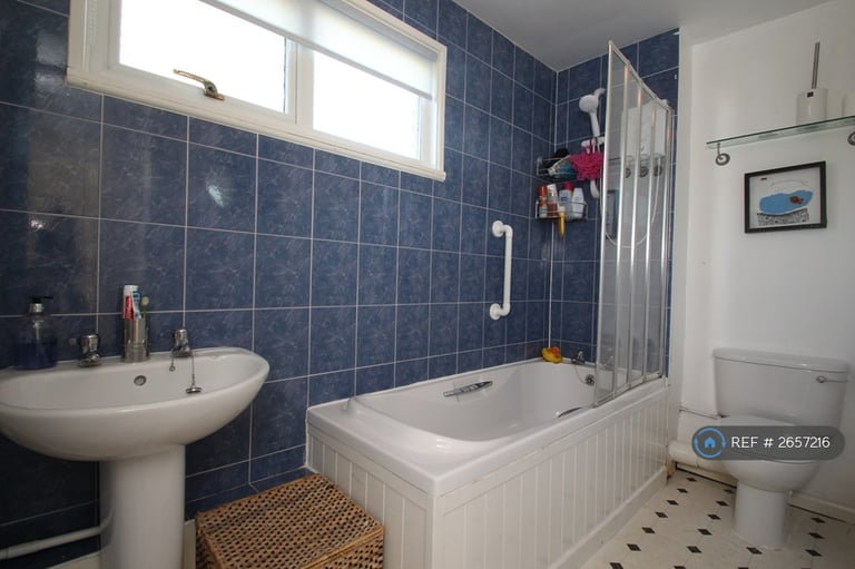 3 bedroom house in White House Road, Oxford, OX1 (3 bed) (#2657216)