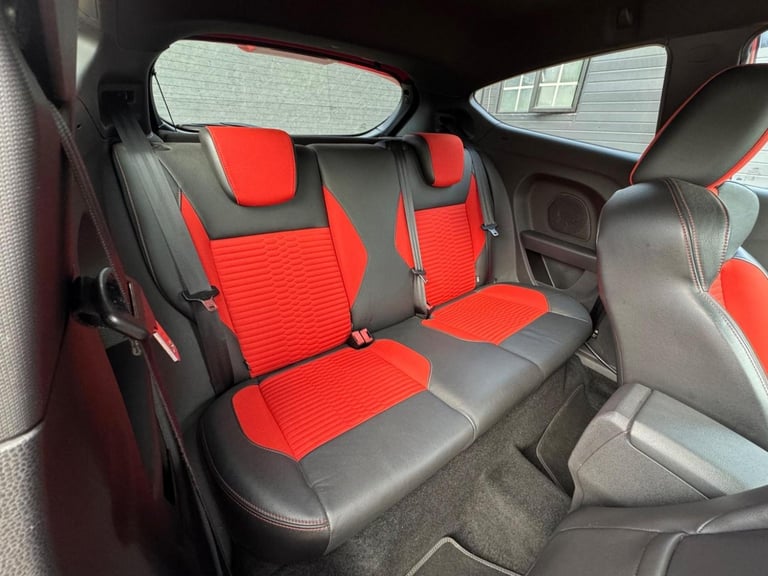 FORD FIESTA 1.6T EcoBoost ST-3 Euro 5 (s/s) 3dr 2014