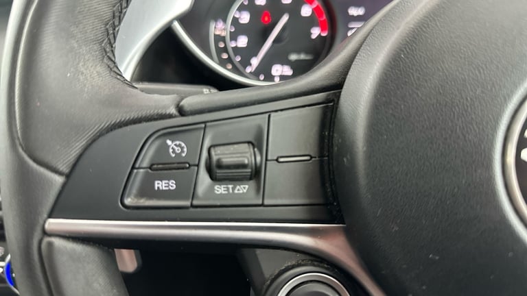 2019 Alfa Romeo Giulia 2.0T Veloce Ti Saloon 4dr Petrol Auto Euro 6 (s/s) (280 ps) - CLIMATE PACK...