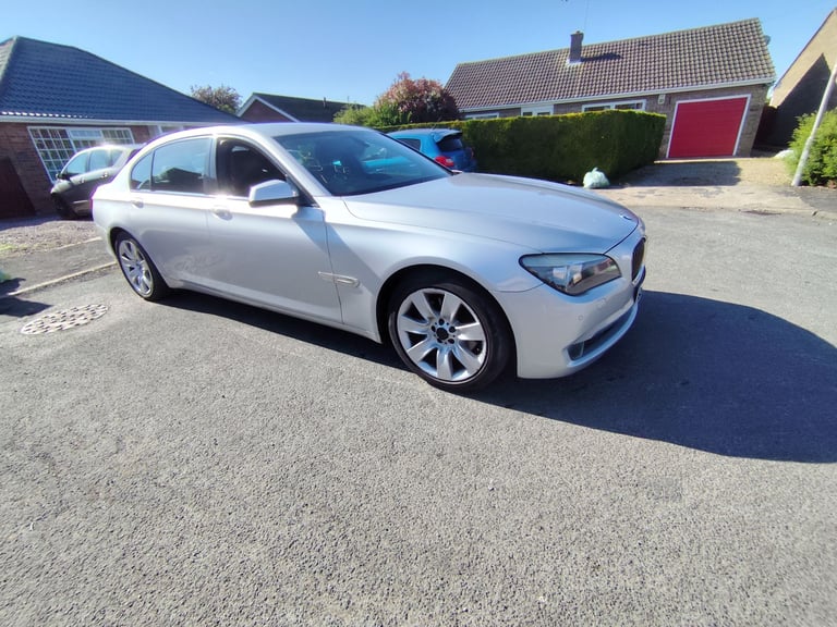 BMW, 730LD SERIES, Saloon, 2010, Semi-Auto, 2993 (cc), 4 doors