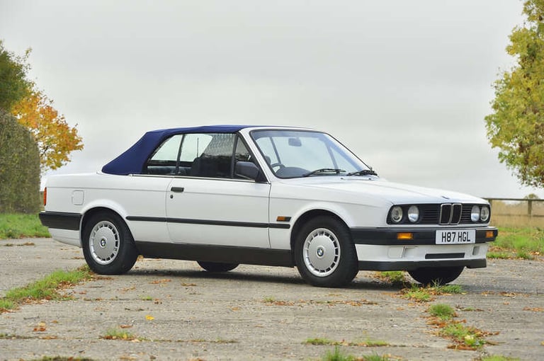  BMW 318I CONVERTIBLE Manual