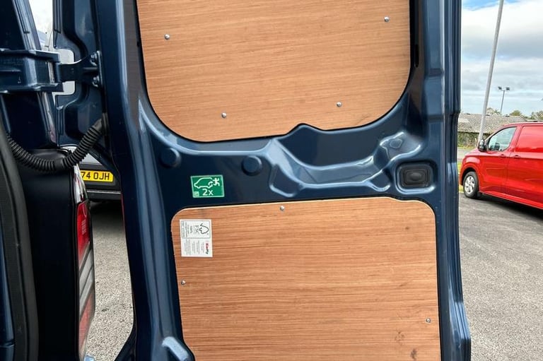 2025 Ford Transit Custom 280 Limited AUTO L2 LWB FWD 2.0 EcoBlue 136ps, PLYLINED Automatic Panel ...