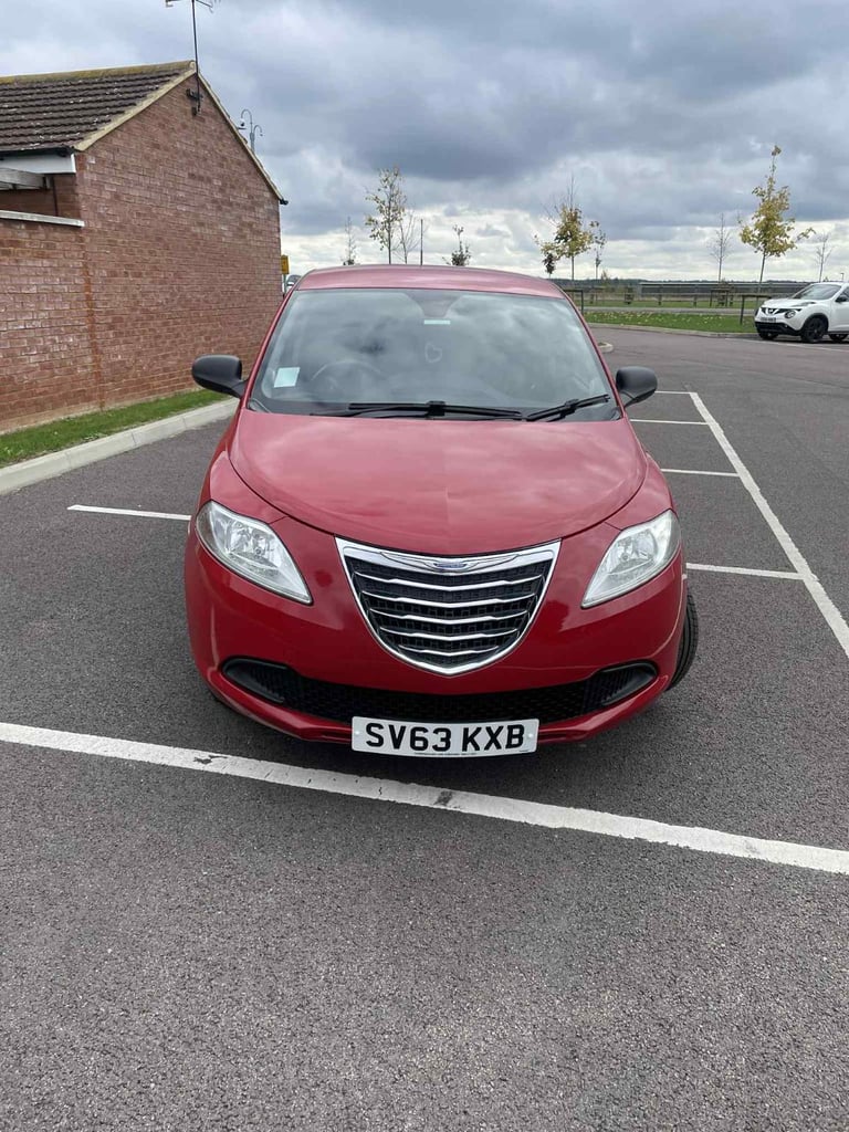 Chrysler, YPSILON, Hatchback, 2013, Manual, 1242 (cc), 5 doors