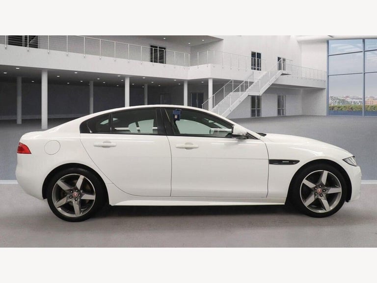 2017 Jaguar XE 2.0i R-Sport Auto Euro 6 (s/s) 4dr SALOON Petrol Automatic