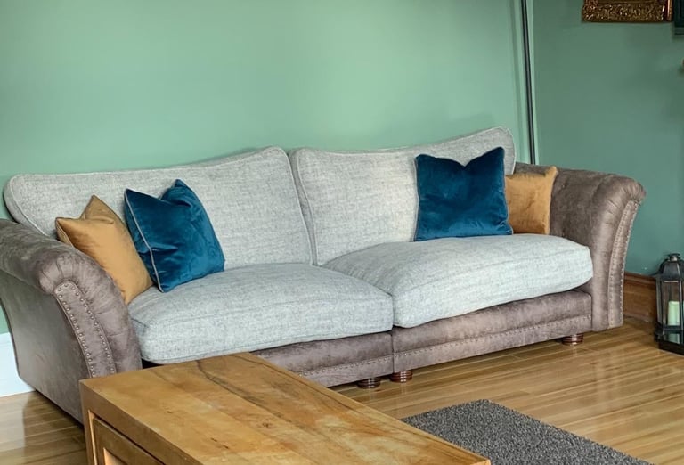 image for Free sofa 4 seater 