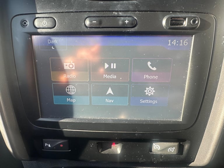 2017 Dacia Duster 1.2 TCe Prestige Euro 6 (s/s) 5dr HATCHBACK Petrol Manual