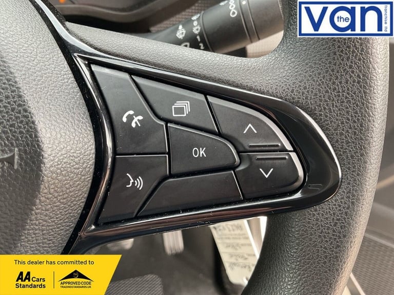 2023 Renault Trafic 2.0 dCi Blue SL28 Business Panel Van 5dr Diesel Manual L1 H1 Euro 6 (s/s) ( P...