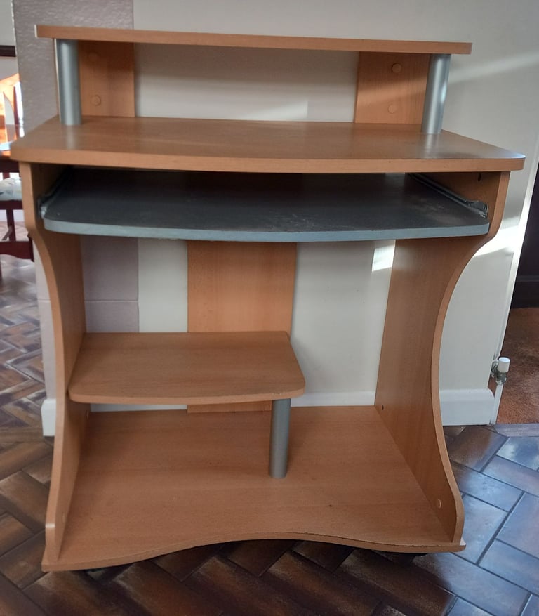 WORKSTATION OFFICE DESK 