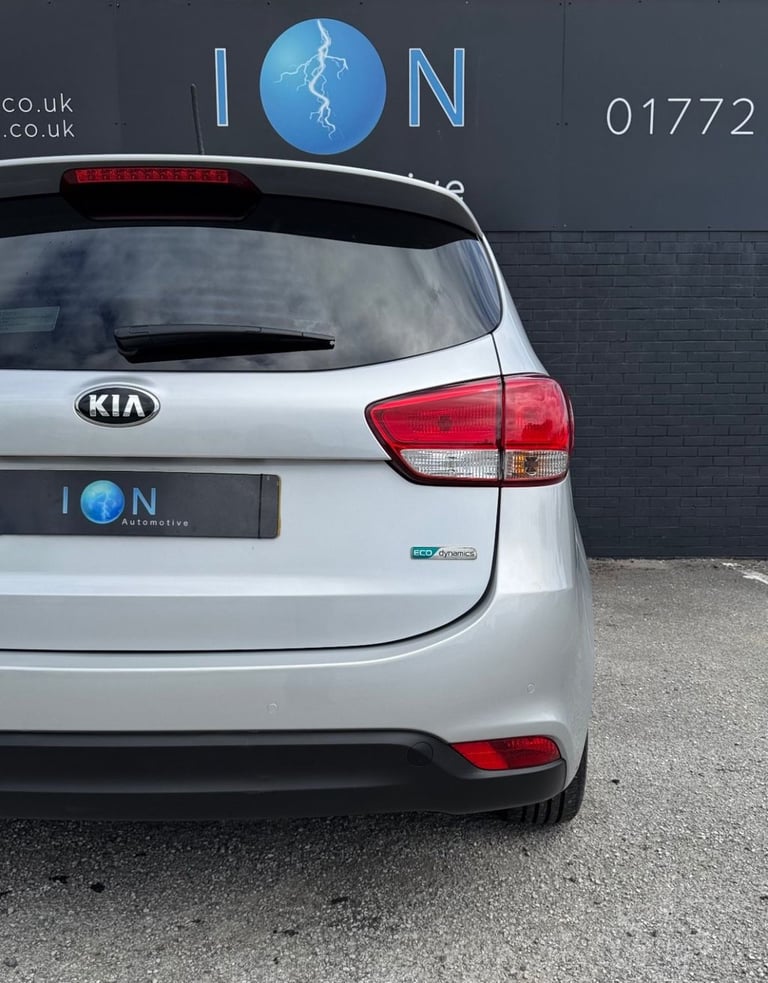 2016 Kia Carens 1.6 GDi SR7 *7 Seats, Park Sensors* MPV Petrol Manual