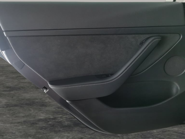 2021 Tesla Model 3 (Dual Motor) Long Range Saloon 4dr Electric Auto 4WDE (346 ps) - AUTO PARK  Sa...