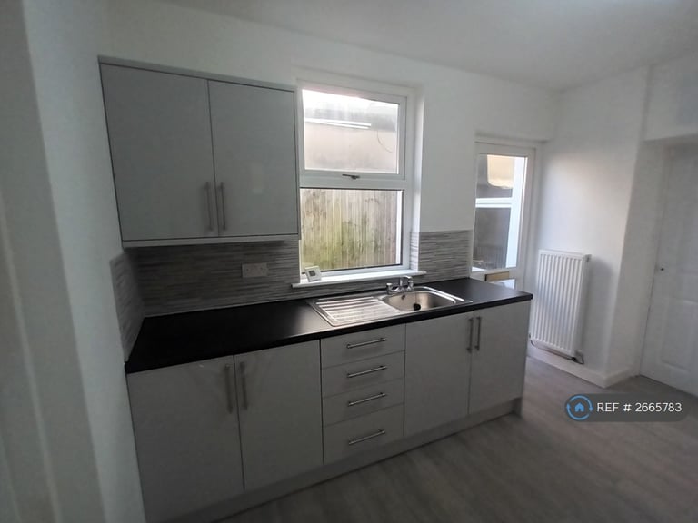 3 bedroom house in Gladstone Street, Aberdare, CF44 (3 bed) (#2665783)