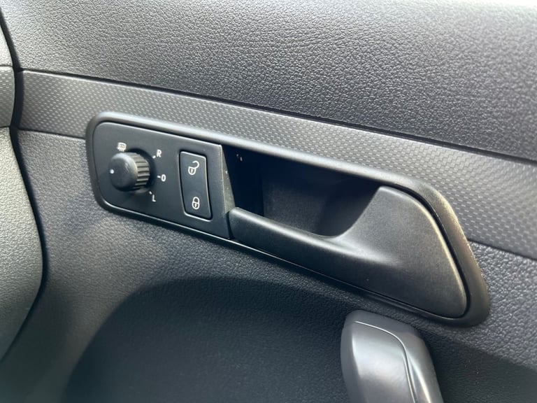 2014 Volkswagen Caddy 1.6 TDI BlueMotion Tech C20 Highline Panel Van 4dr Diesel DSG L1 H1 (142 g/...