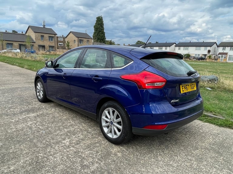 2017 Ford Focus 1.0 EcoBoost 125 Titanium 5dr ULEZ FREE HATCHBACK Petrol Manual