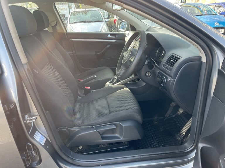 2010 Volkswagen Jetta 1.6 S TDi CR 4dr SALOON Diesel Manual