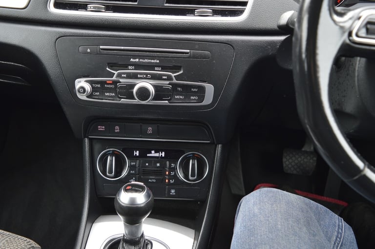 2016 Audi Q3 1.4T FSI SE 5dr S Tronic PETROL AUTO ONE OWNER  ESTATE Petrol Automatic