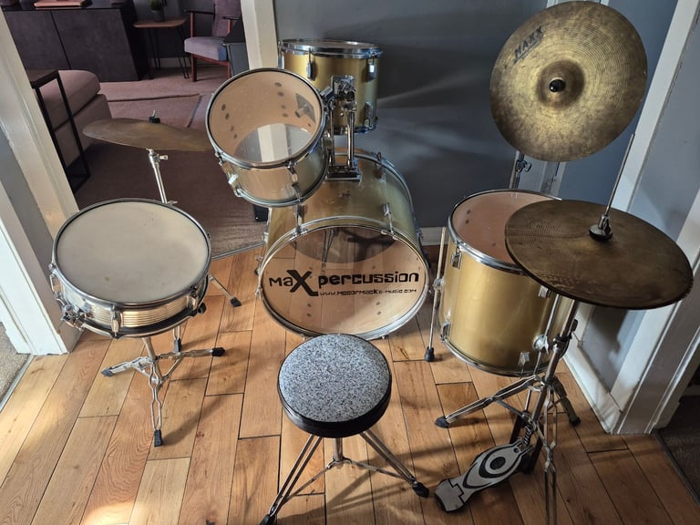 Max Percussion Drum Kit 