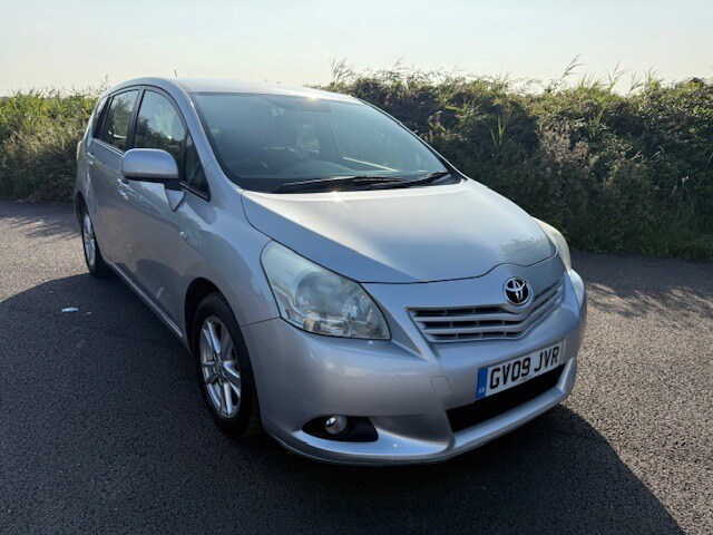 2009 Toyota Verso 1.8 V-matic TR 5dr M-Drive S MPV Petrol Manual