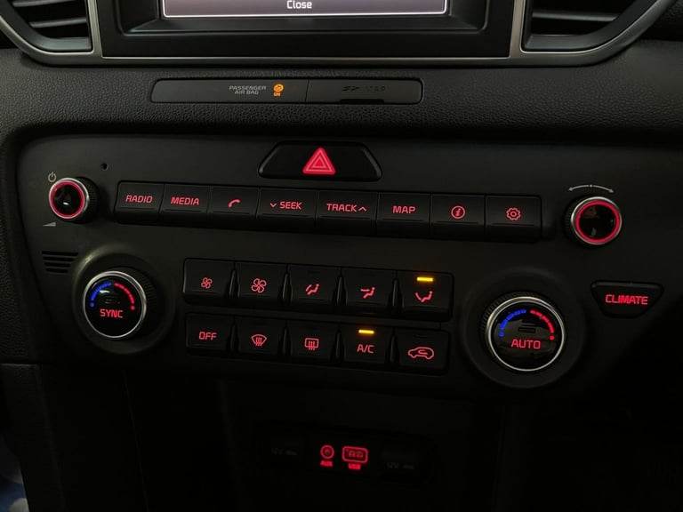 2017 Kia Sportage 1.6 GDi 2 SUV 5dr Petrol Manual Euro 6 (s/s) (130 bhp) ESTATE Petrol Manual