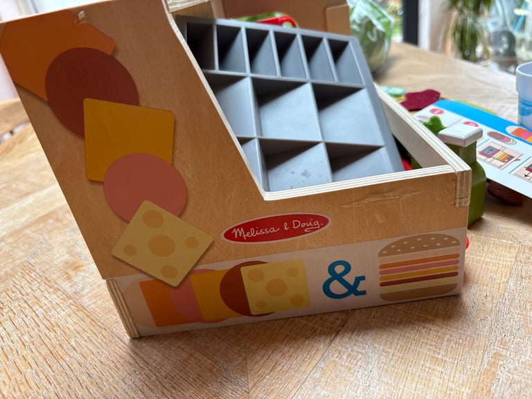 Melissa and Doug sandwich shop