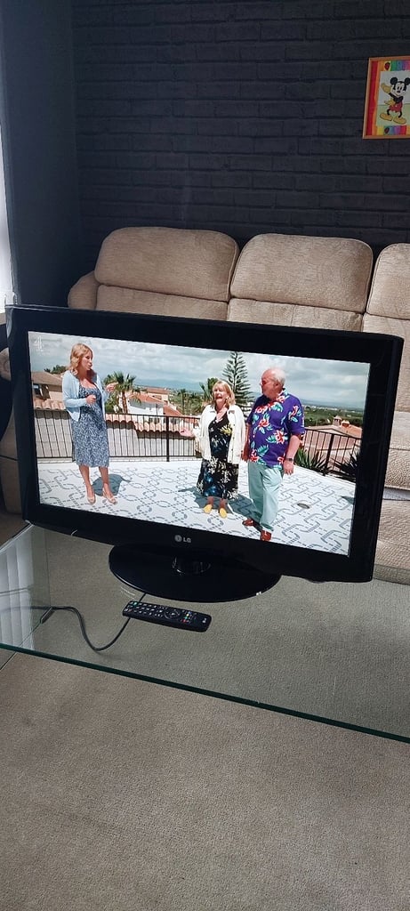 32 inch LG Freeview Tv