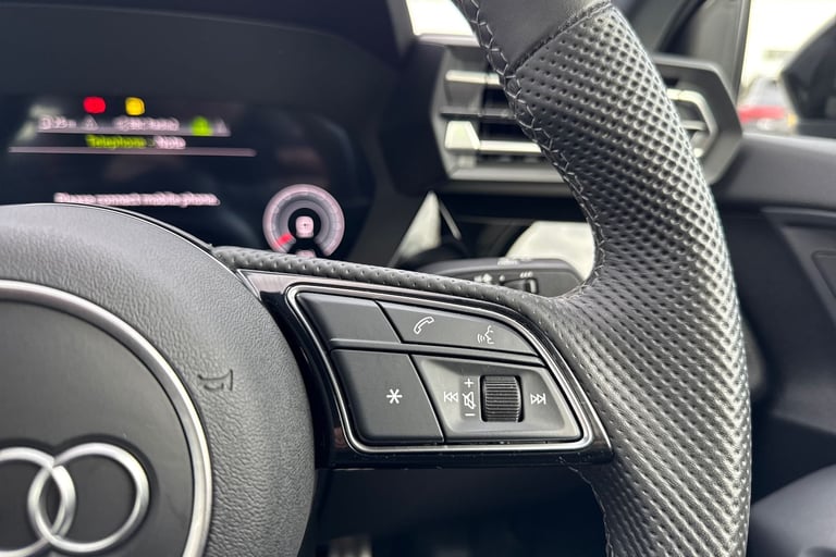 2025 Audi A3 Black Edition 35 TFSI  150 PS 6-speed Saloon PETROL Manual