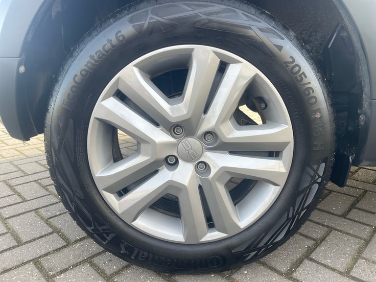 2023 Dacia Sandero Stepway 1.0 TCe Expression 5dr HATCHBACK PETROL Manual