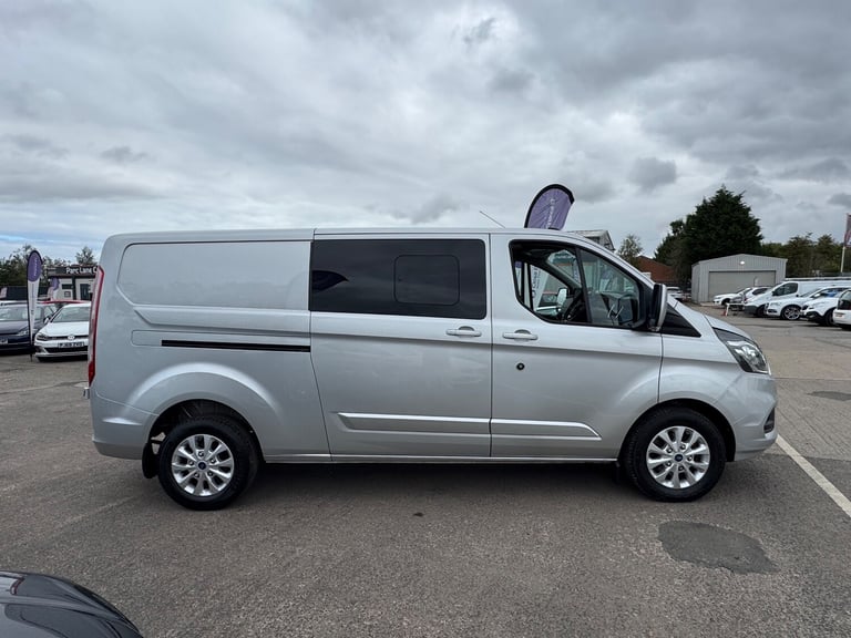 2022 Ford Transit Custom Ford Transit Custom 2.0 320 Limited  Crew Cab  Low