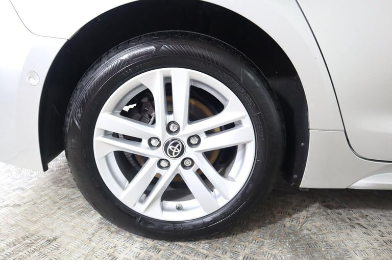 2021 Toyota Corolla 1.8 VVT-h Icon Tech Touring Sports CVT Euro 6 (s/s) 5dr Estate PETROL/ELECTRI...