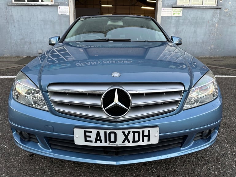 2010 Mercedes-Benz C-Class C180 CGI BlueEFFICIENCY Executive SE 4dr Auto SALOON Petrol Automatic