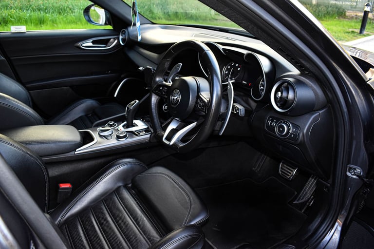 Alfa Romeo, GIULIA, Saloon, 2021, Semi-Auto, 1995 (cc), 4 doors
