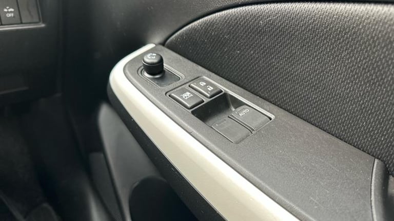 2024 Suzuki Swift 1.2 Dualjet MHEV SZ-L Hatchback 5dr Petrol Hybrid Manual Euro 6 (s/s) (83 p Hat...