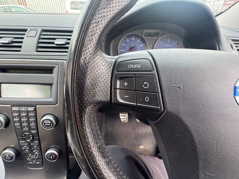 2009 Volvo C30 2.0D R-Design Sport Coupe 2dr Diesel Manual (151 g/km, 134 bhp) Coupe Diesel Manual