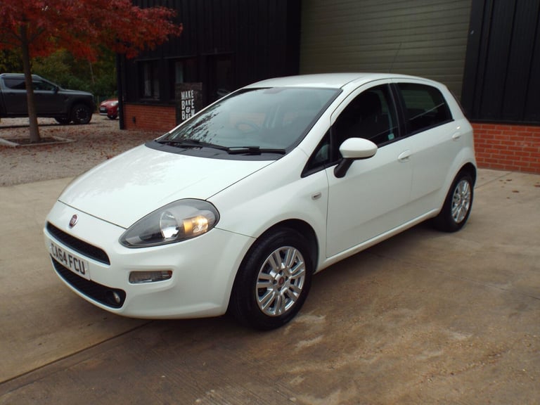 2014 Fiat Punto 1.2 Easy Euro 6 5dr HATCHBACK Petrol Manual
