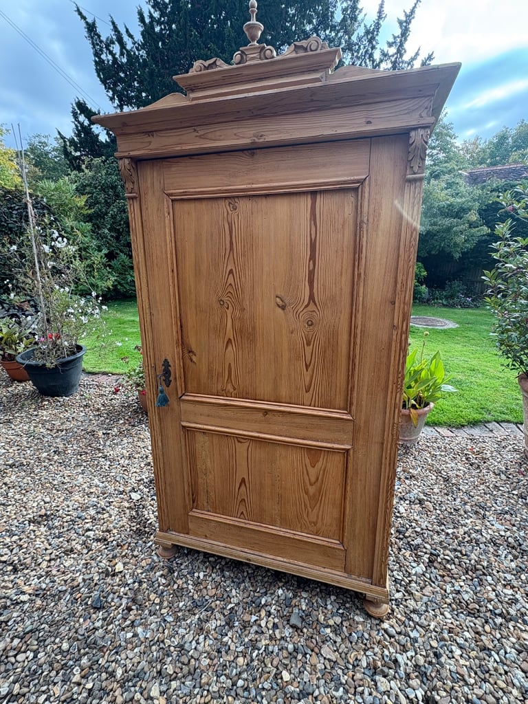1 Door 1 Drawer Antique Pine Multi Functional Wardrobe