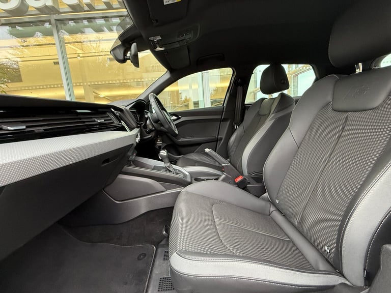 2022 Audi A1 1.0 TFSI 30 S line Sportback 5dr Petrol S Tronic Euro 6 (s/s) (110 ps) HATCHBACK Pet...