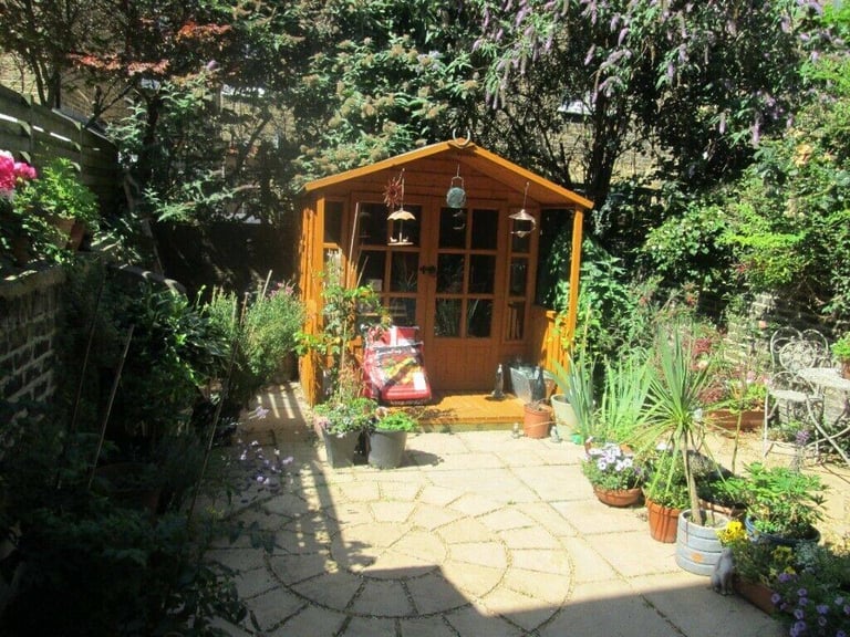 HIGHLY DESIRABLE VICTORIAN GARDEN FLAT IN FULHAM LONDON FOR SCOTLAND