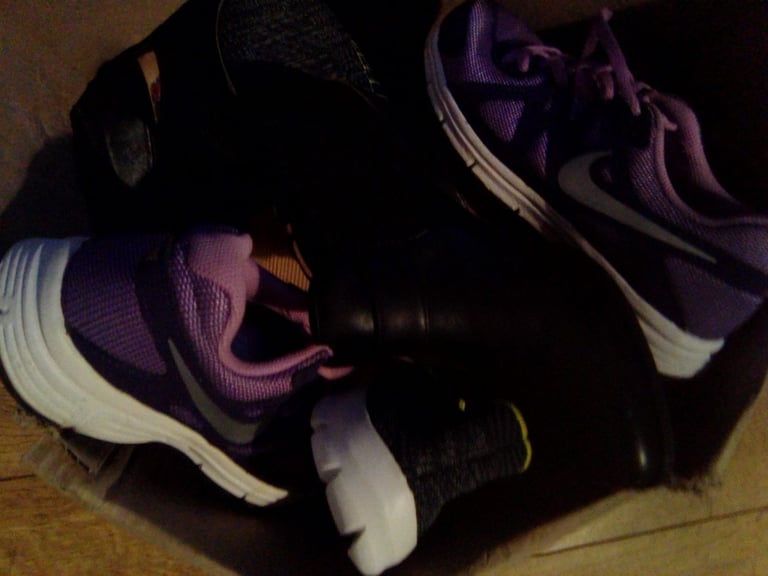 image for Job lot shoes trainers sandals good Excellent condition re sale car boot 