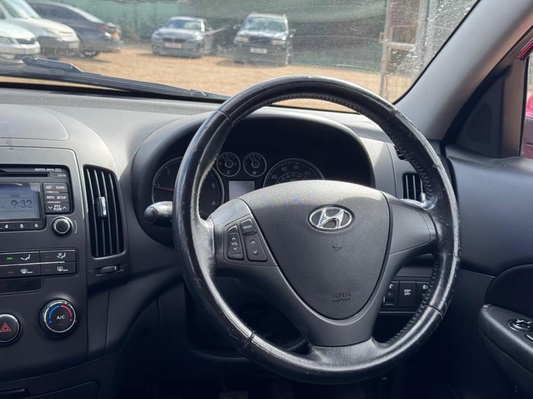 2010 Hyundai i30 1.6 CRDi Comfort Euro 4 5dr HATCHBACK Diesel Manual