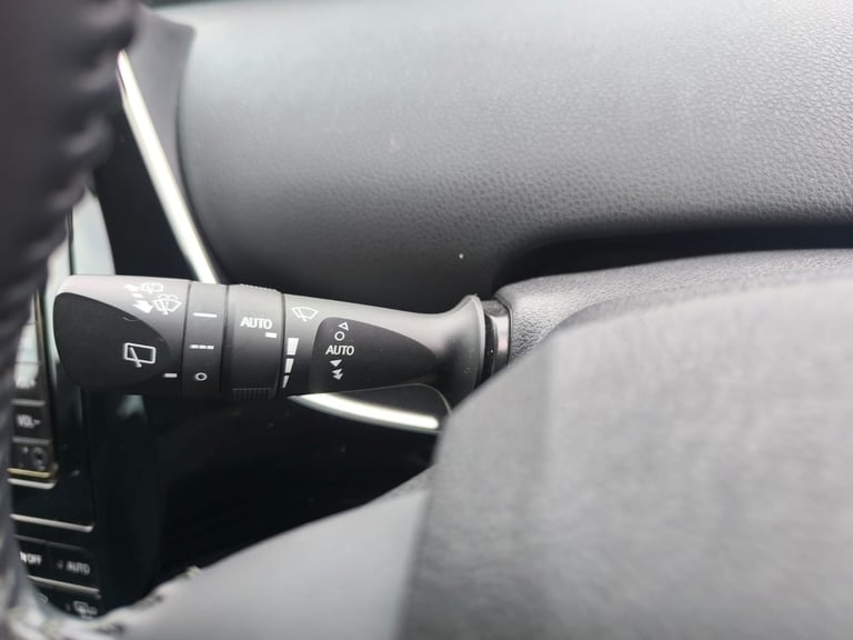 2020 Toyota Prius 1.8 Hybrid Automatic 5dr 5 Seats ULEZ Free Hatchback Petrol/Electric Hybrid Aut...