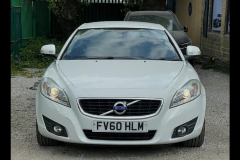 Volvo, C70, Convertible, 2010, Manual, 1984 (cc), 2 doors