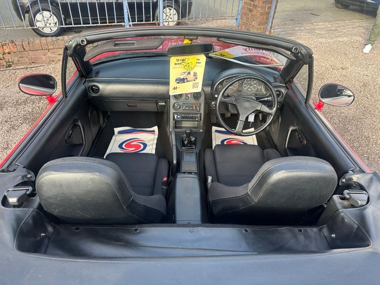 1990 Mazda MX-5 1.6L 2d  114 BHP Convertible Petrol Manual