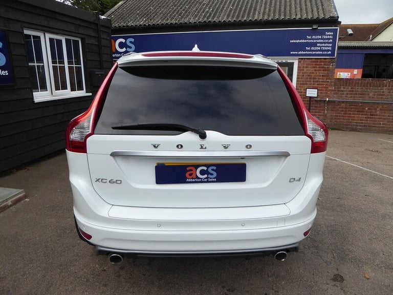 2015 Volvo XC60 D4 [190] R DESIGN Lux Nav 5dr ESTATE DIESEL Manual