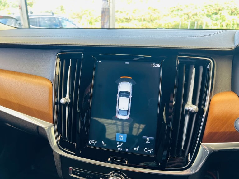 2019 Volvo S90 2.0 D4 Inscription 4dr Geartronic SALOON DIESEL Automatic