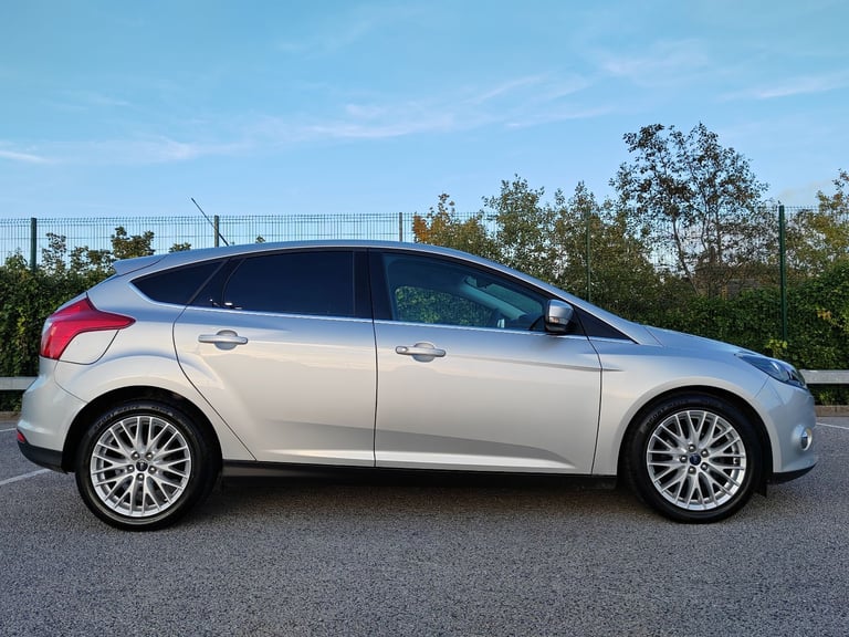FORD FOCUS 1.6 TDCI ZETEC FSH IMMACULATE CONDITION 12 MONTHS MOT HPI CLEAR
