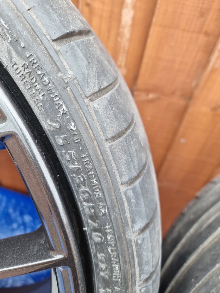 Genuine BMW M Performance 405m’s Alloy Wheels Set 20’ + Part Worn Orbit Grey - Refurbished