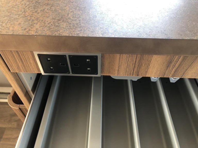 2023 ERIBA TOURING 530 BRAND NEW CARAVAN