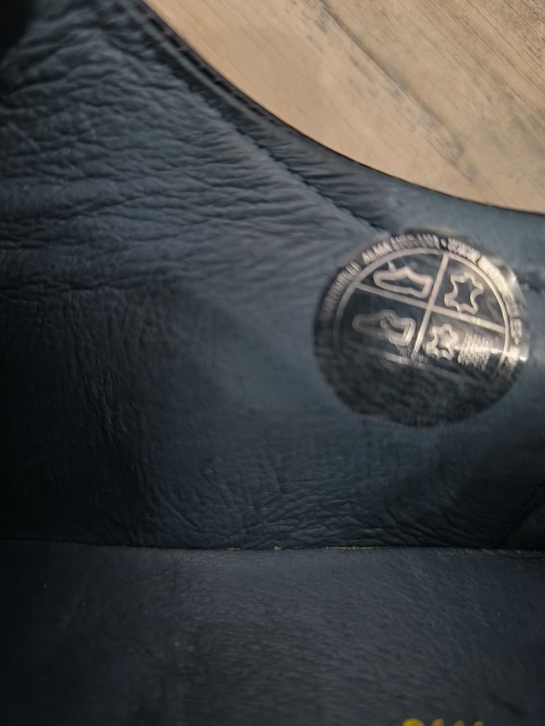 Martinelli leather  men's shoes size 40 (6.5 UK) new